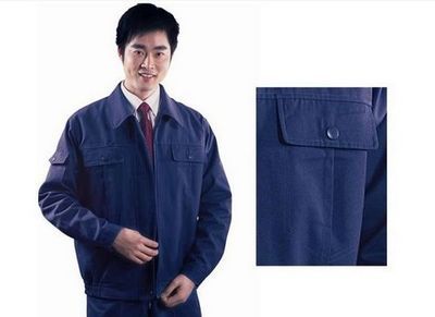 上海沪信服饰 专业工厂工装批发与电子厂工装定做全攻略——价格、图片与详情尽在上一比多产品库